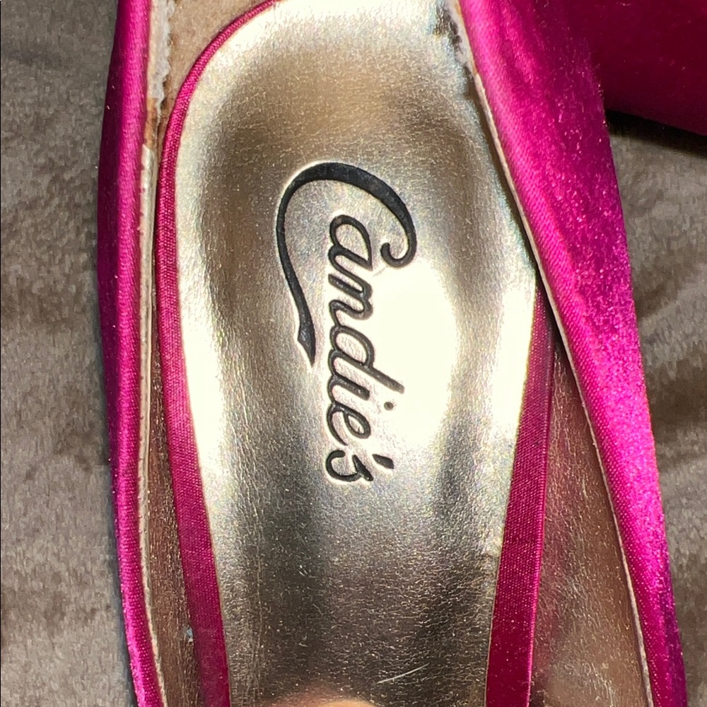 Candie's Fuchsia Satin Heels with Sparkling Gold Stiletto - Picture 2 of 6
